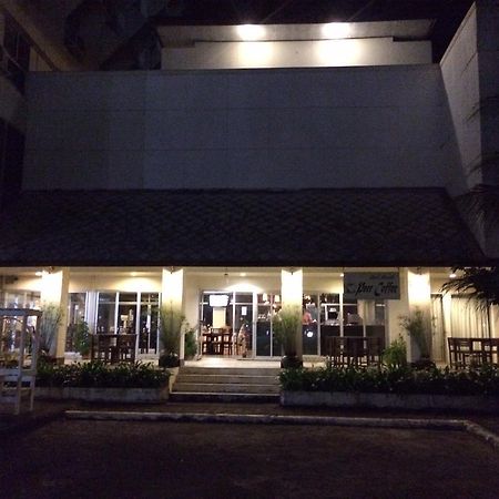 Paradorn Inn Chumphon Dış mekan fotoğraf