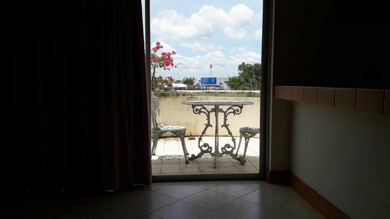Paradorn Inn Chumphon Dış mekan fotoğraf